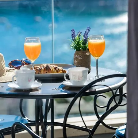 Capitano 公寓 米利尼